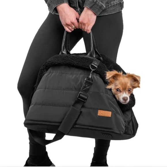 Hotel Doggy Deluxe Car Seat And Carrier Black, Removable Sherpa Lining EUC - Picture 1 of 8